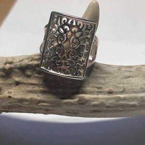 Southern Gates Scroll Ring